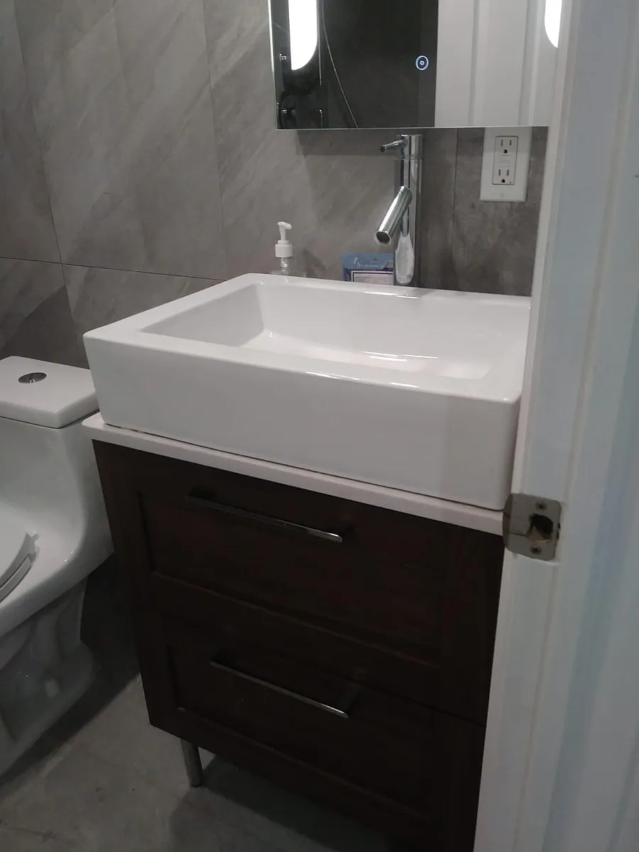 Building Photo - 2539 Hubbard St #2
