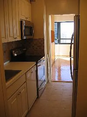 Rented by Corcoran | media 74