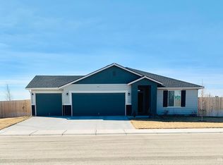 1795 SW Miner St, Pine, ID 83647