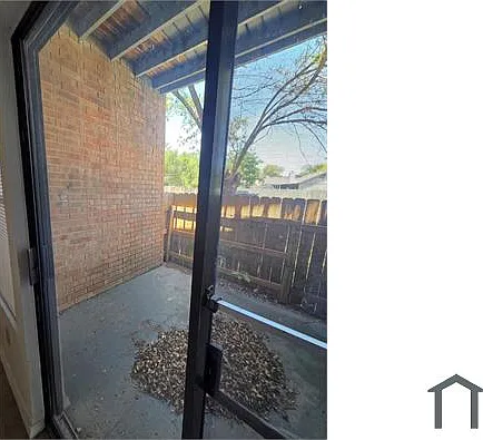2423 W Slaughter Ln #D — Photo 21