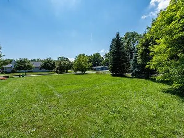 1386 Anthony Ct, Waukegan, IL 60087