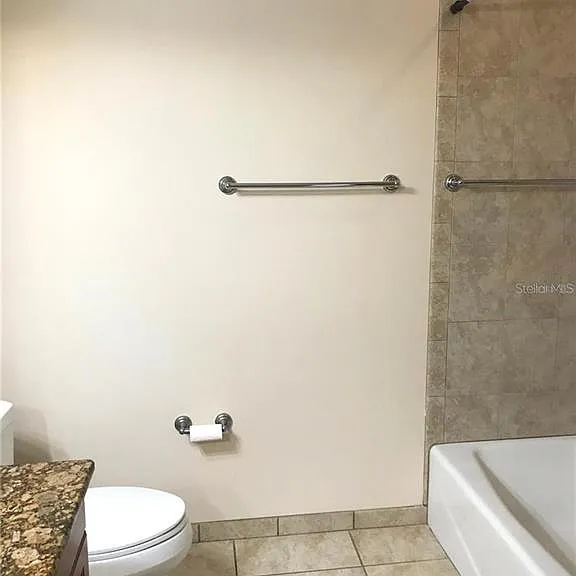 628 Cleveland St #903 — Photo 17
