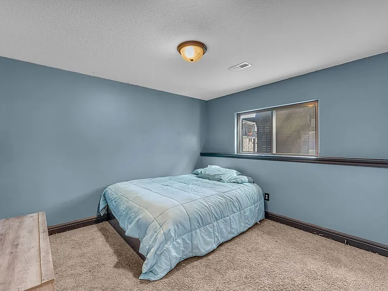 1013 Dagen Ln — Photo 19