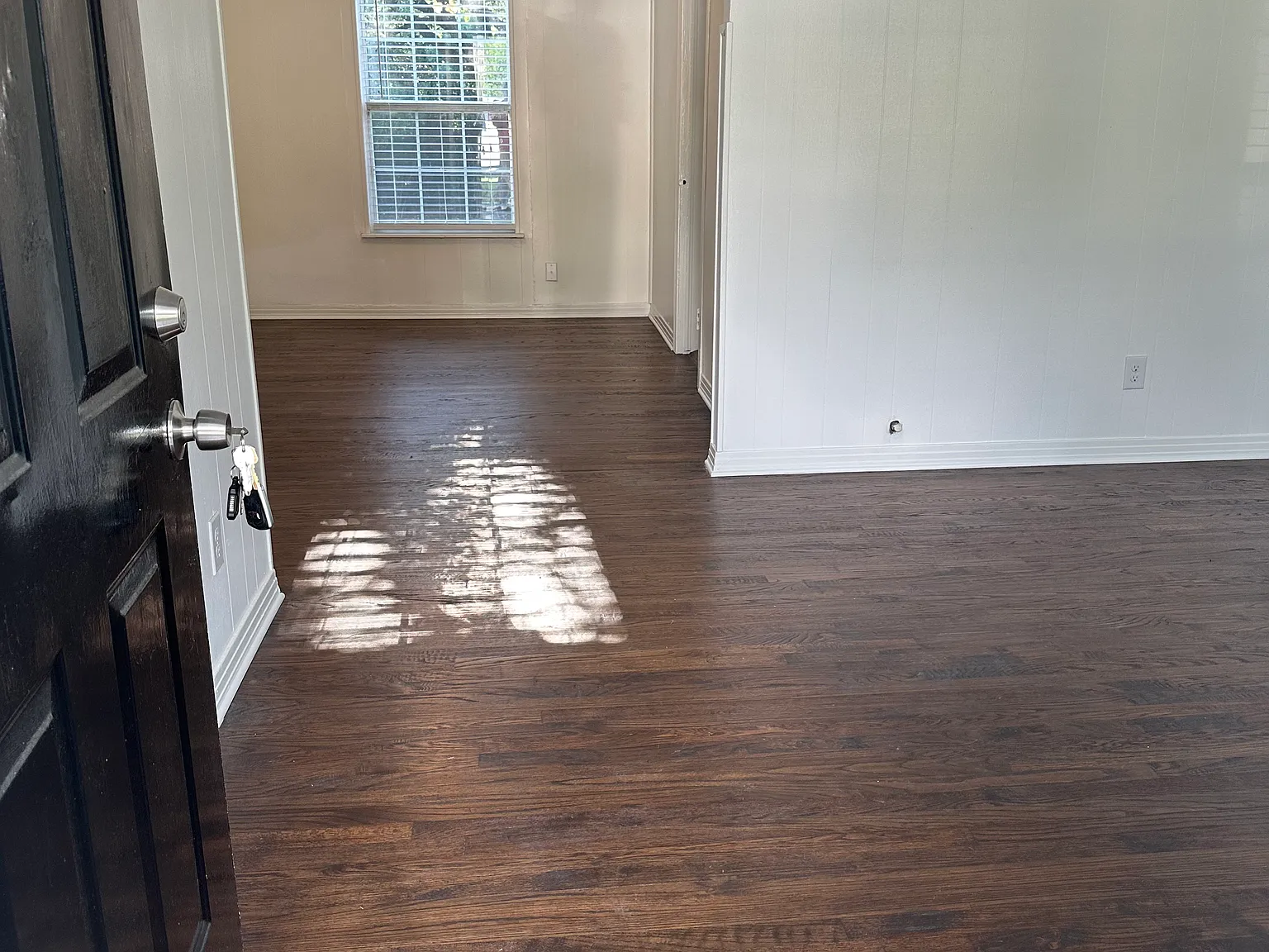 2 bed, 1172 sqft, $1,750 — Photo 2