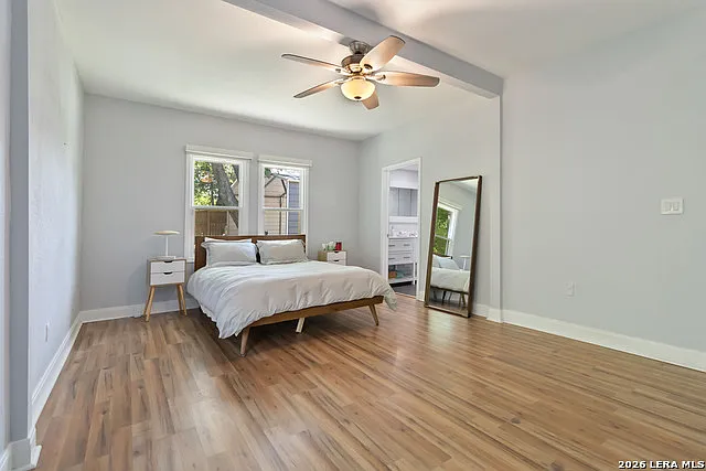 944 Fulton Ave — Photo 21