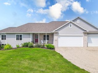 9411 North Rd, Fremont, WI 54940