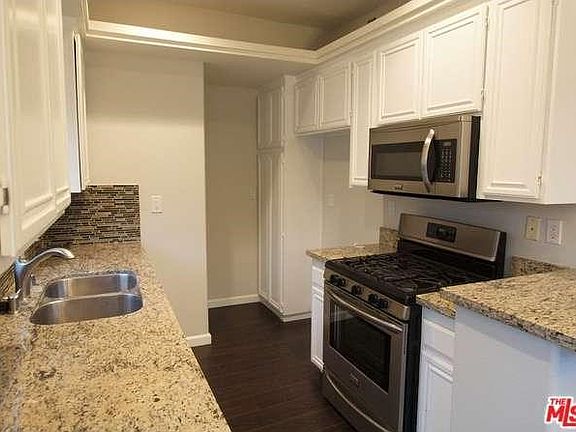 5th image of 14061 Milbank St