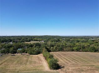 N Institute St, Richmond, MO 64085