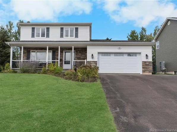 409 Gaspe St, Dieppe, NB E1A 6V8