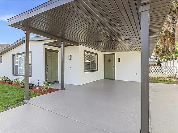 8012 Dell Dr — Photo 2