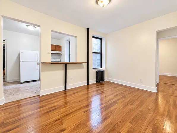 362 Hewes St APT 2, Brooklyn, NY 11211