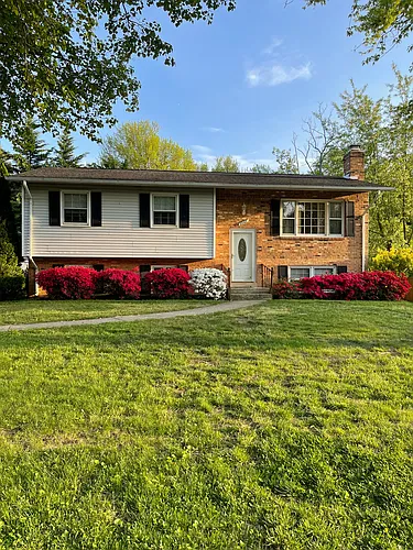 2207 Windjammer Dr Photo 1