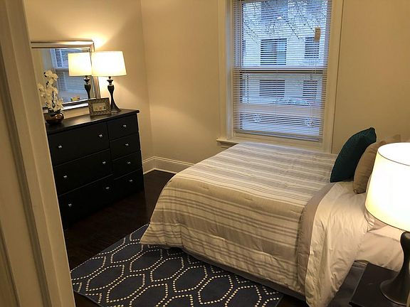 5th image of 6007 N Glenwood Ave #3