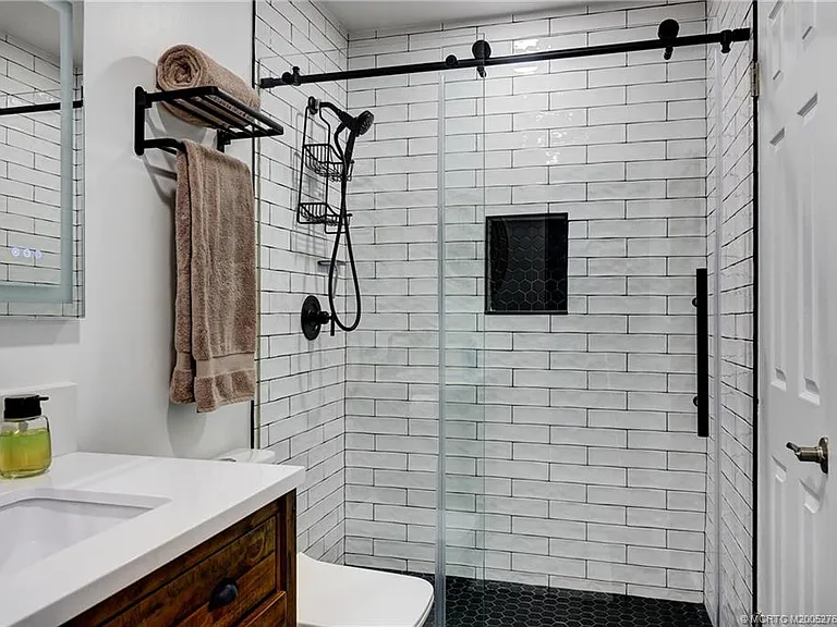 905 SE Flamingo Ave — Photo 18