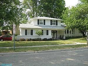 1st image of 6610 Woodsedge Dr