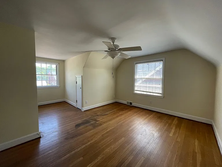 501 Fairlawn Rd — Photo 20