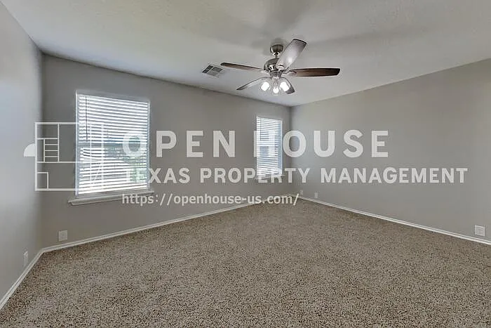 6211 Gillian Park Dr — Photo 8