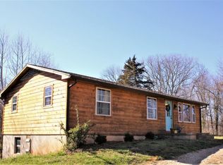 437 Oak Tree Ln, Lexington, VA 24450