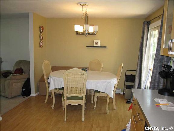 5th image of 8286 Larkspur Dr