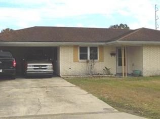 1325 West Dr, Westwego, LA 70094