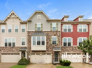586 Fox River Hills Way, Glen Burnie, MD 21060