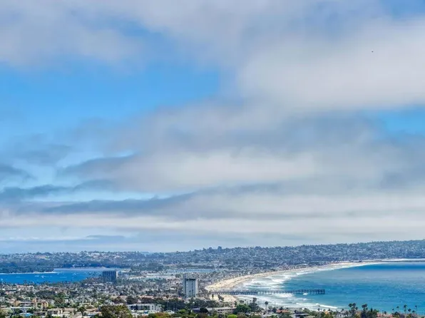 5832 La Jolla Corona Dr, La Jolla, CA 92037