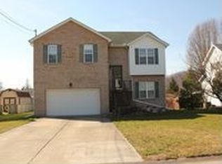 107 Westland Est, Winfield, WV 25213