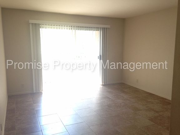 2nd image of 3078 Broadway Unit 203