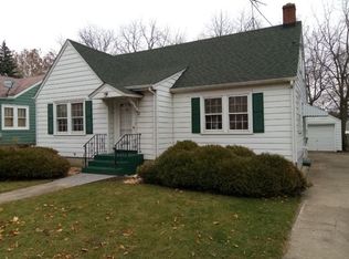 71 S Edison Ave, Elgin, IL 60123