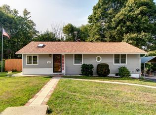 11 Wellesley Ave, Worcester, MA 01605