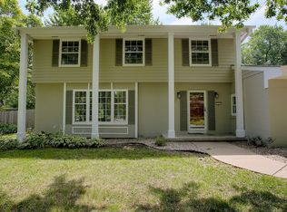 531 S 116th St, Omaha, NE 68154