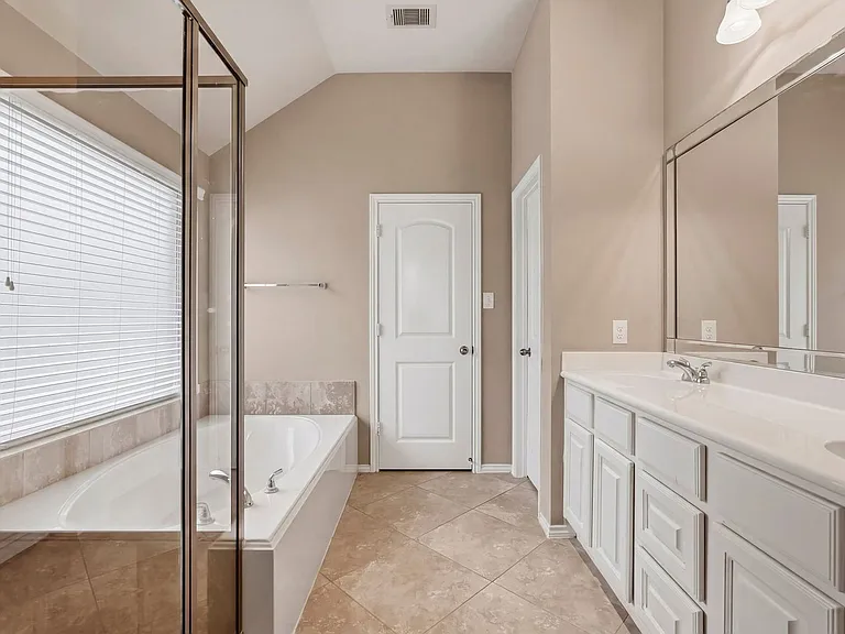 2935 Fair Chase Dr — Photo 8