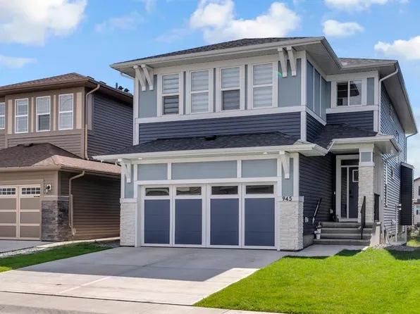 945 N Midtown Ave SW, Airdrie, AB T4B 4V8