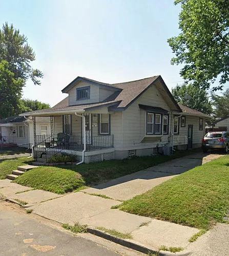 4202 Farnham Ave Photo 1