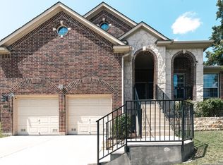 14723 Los Lunas Rd, Helotes, TX 78023