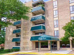 6137 Leesburg Pike APT 301, Falls Church, VA 22041