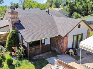 3506 W Olive St, Rogers, AR 72756