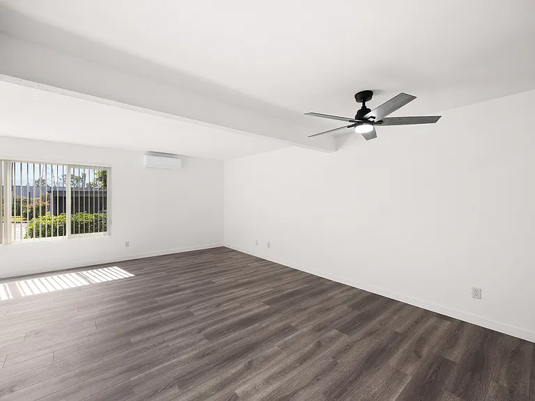 Cambridge Garden Apartments — Photo 32