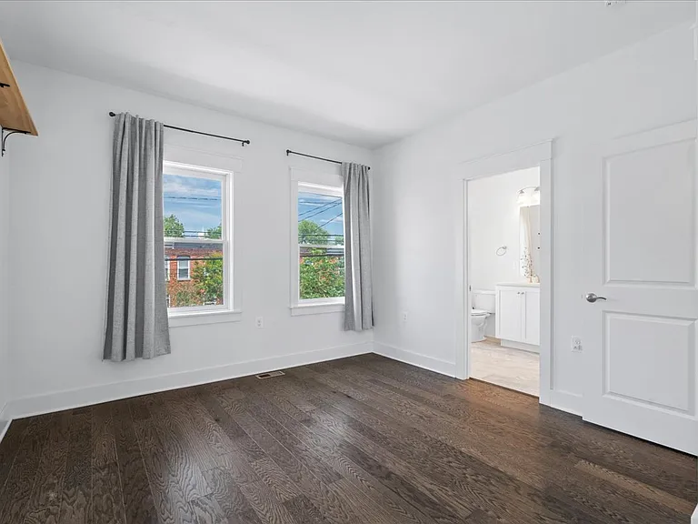Primary bedroom with en-suite bathroom