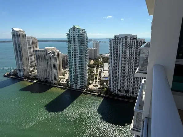 300 S Biscayne Blvd APT 3716, Miami, FL 33131