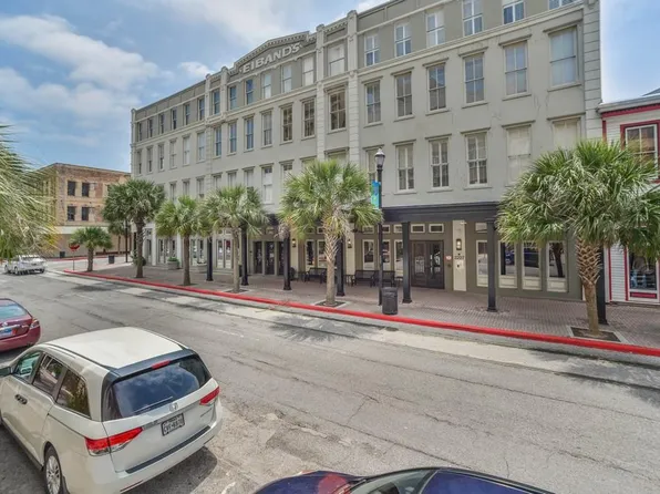 2207 Post Office St APT 314, Galveston, TX 77550
