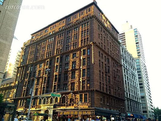 Sold by Corcoran | media 23