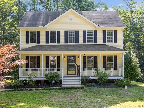 96 Shelby Ct, Aylett, VA 23009