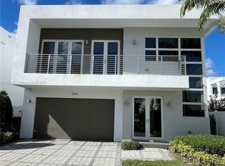 7444 NW 98th Ave, Doral, FL 33178