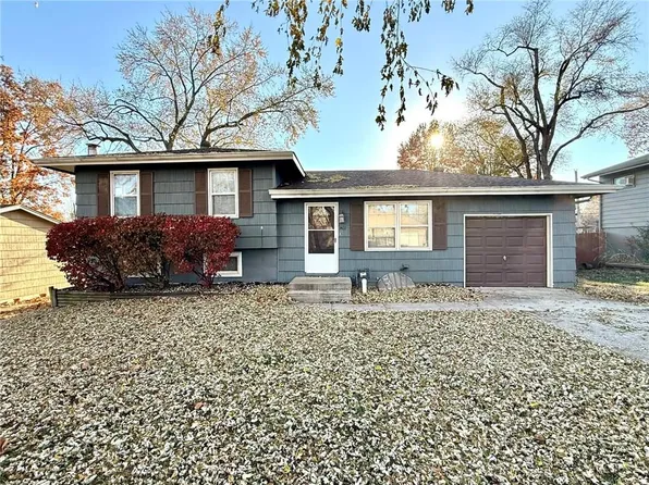 7407 NW 75th St, Kansas City, MO 64152