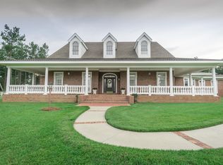 4165 Smokey Rd, Cottondale, FL 32431