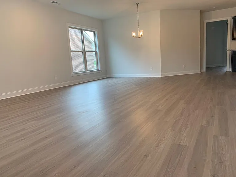 1176 Carlisle Pl — Photo 5