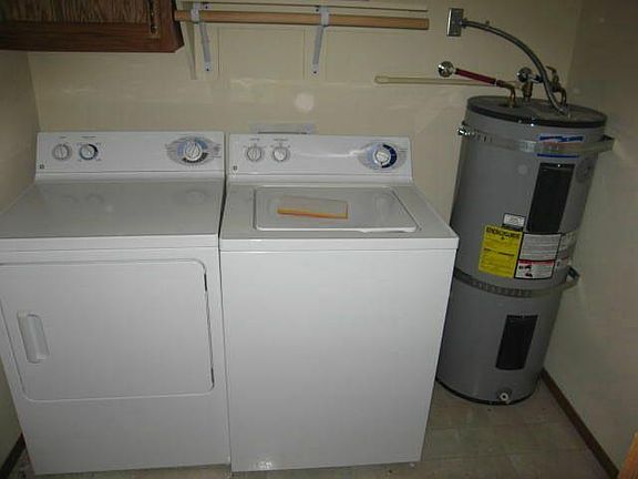 5th image of 6305L Chapel Hill Blvd #101