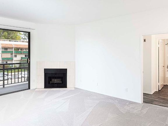 4th image of 5455 White Oak Ave #9194510