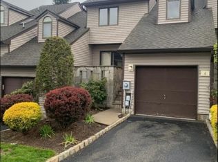 6 Davey Dr, West Orange, NJ 07052